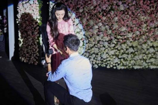 VALENTI给你最新消息  李晨求婚范爷啦!